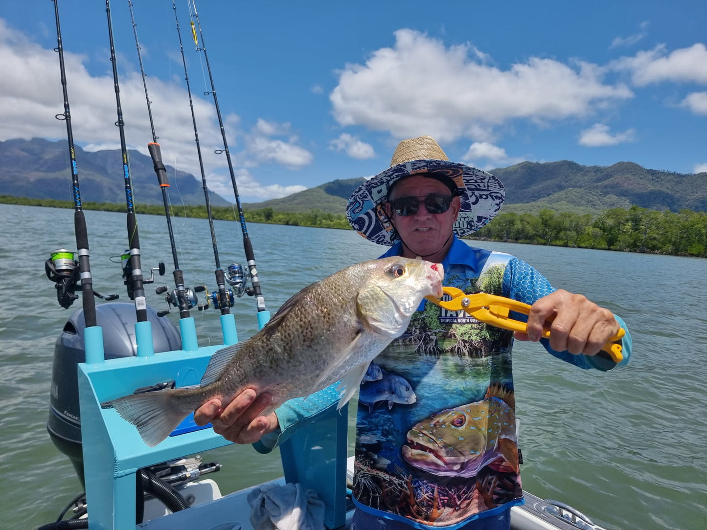 Ultimate Fish Grip - Yellow