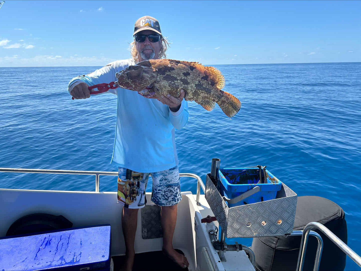 Ultimate Fish Grip - Red