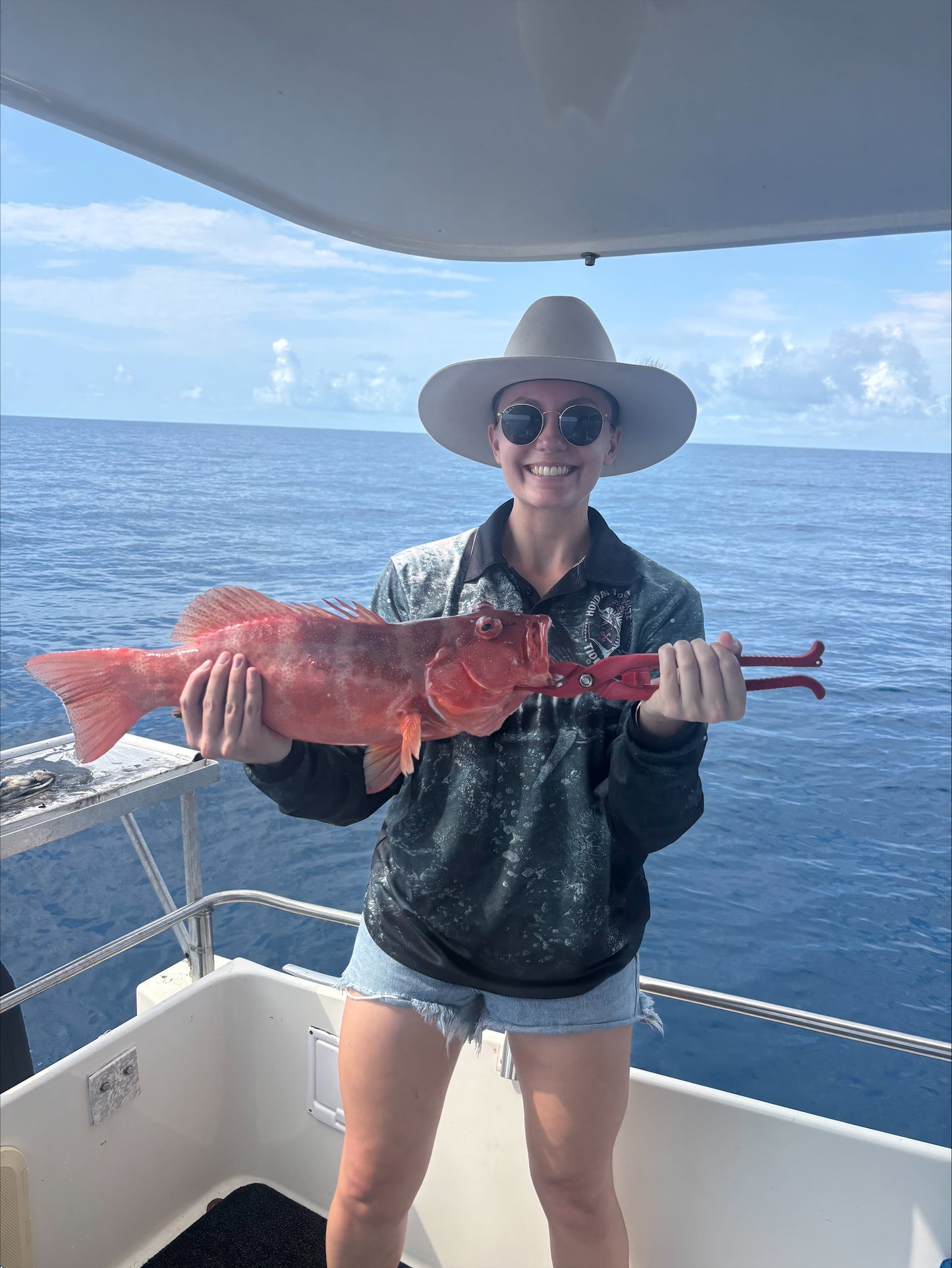 Ultimate Fish Grip - Red